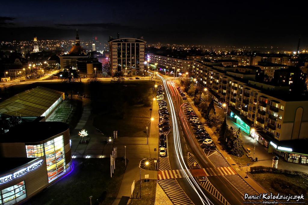 Noclegi Biala Roza Boleslawiec  Luaran gambar
